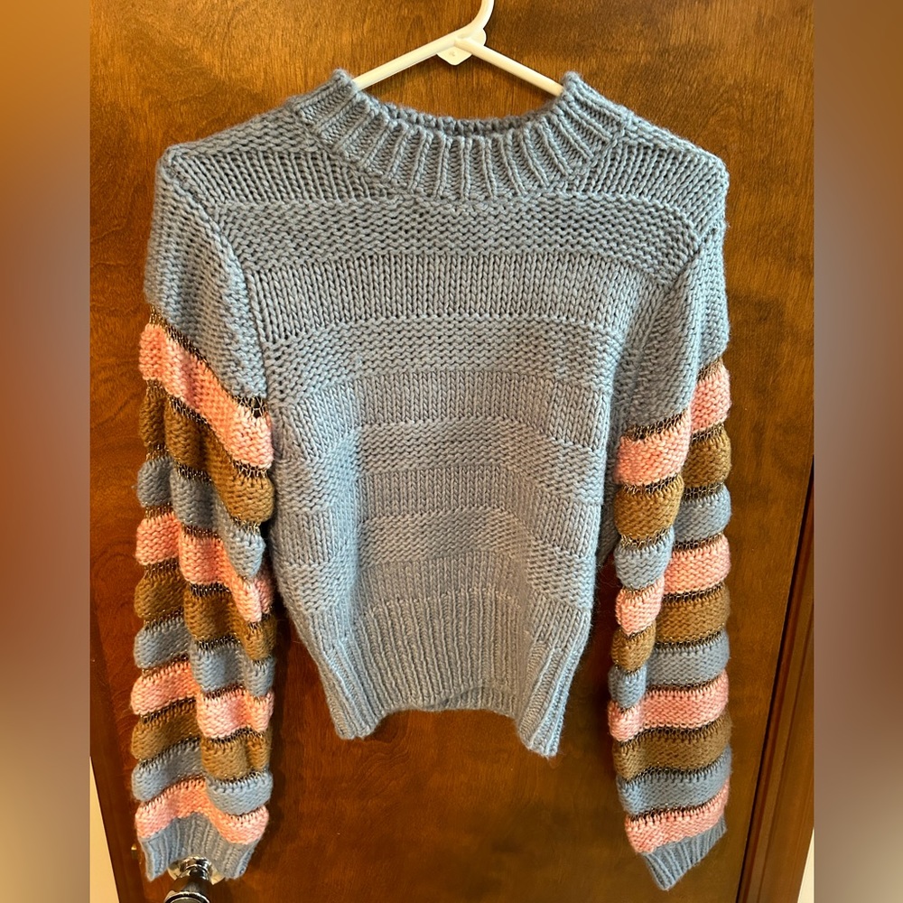 Blue Lush cropped sweater